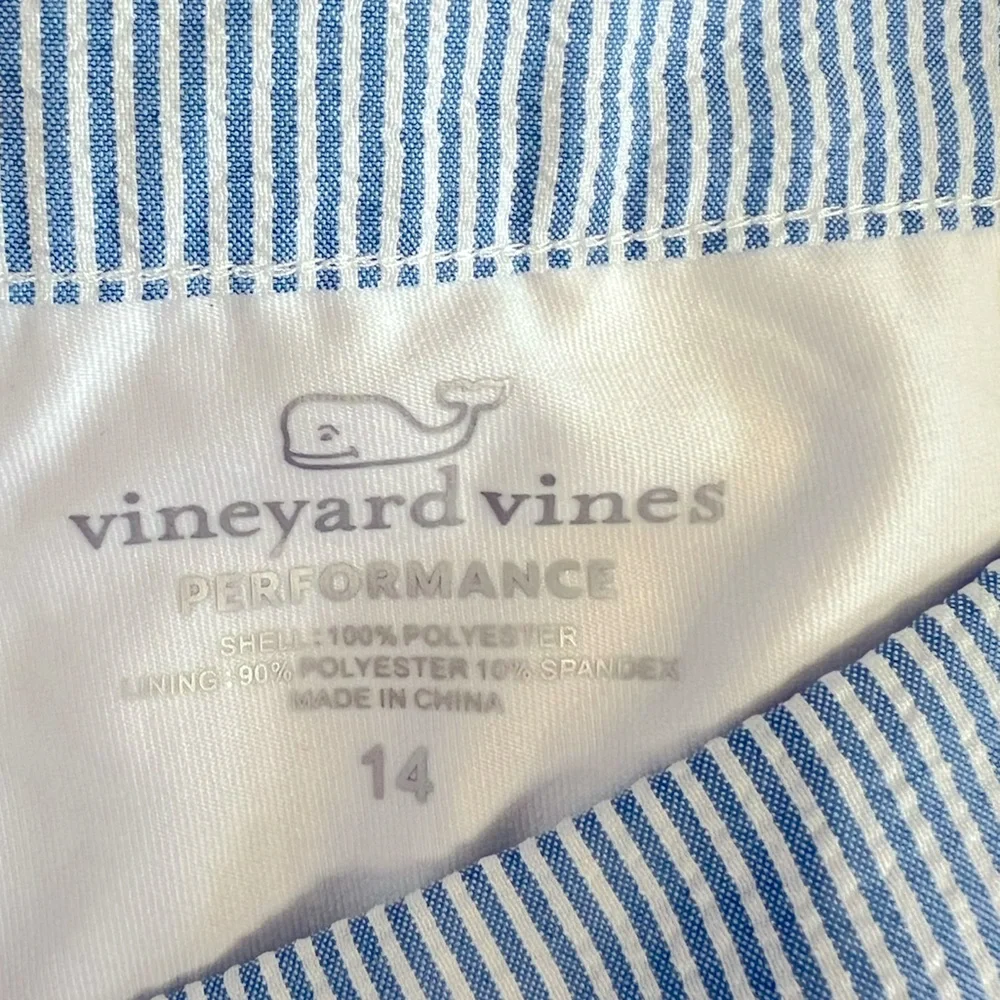 Vineyard Vines Performance Lt Blue & White Skirt with attached Shorts Liner - Picture 5 of 5